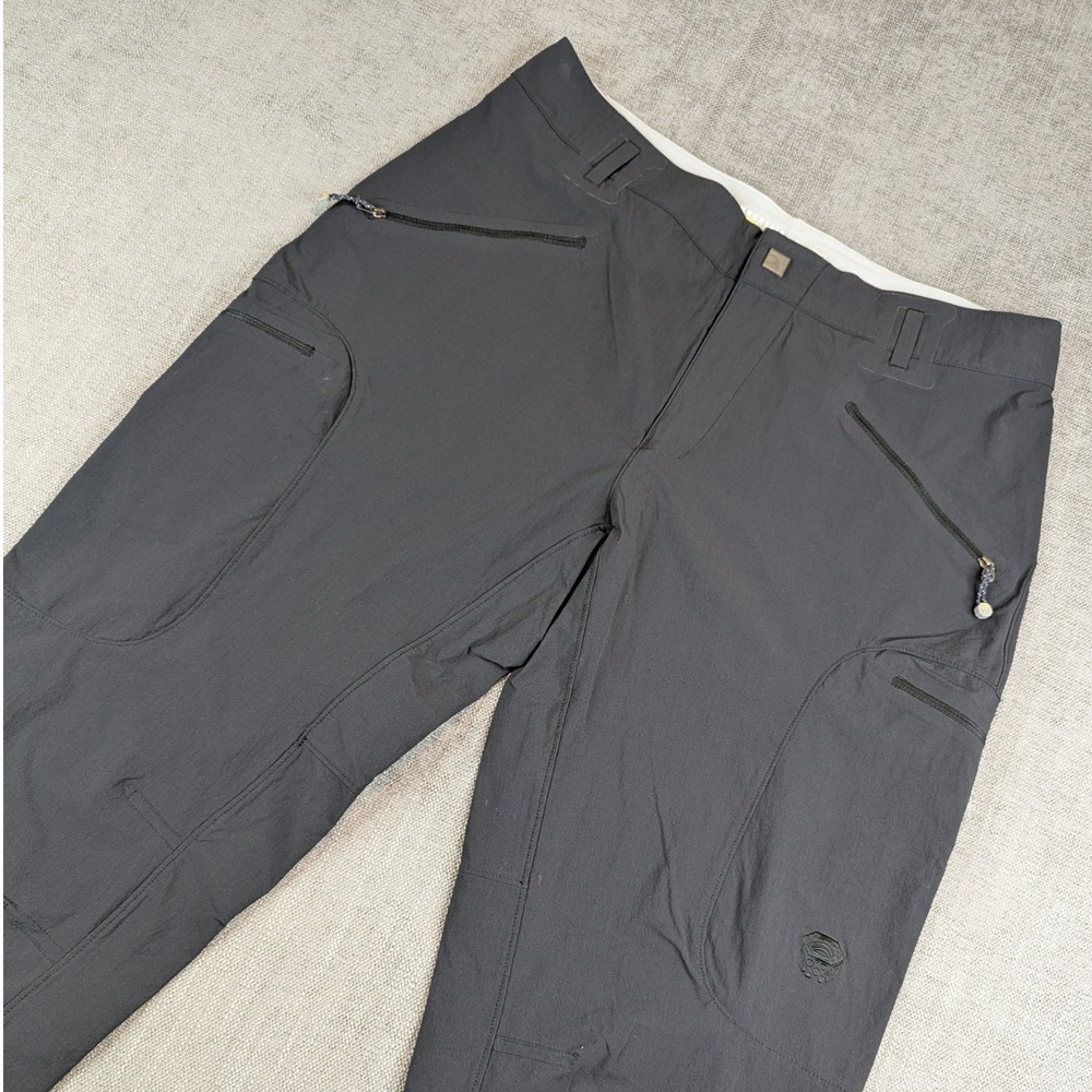 Mountain Hardwear Pants Men L Black Nylon Hiking Technical Outdoor Cargo Utility